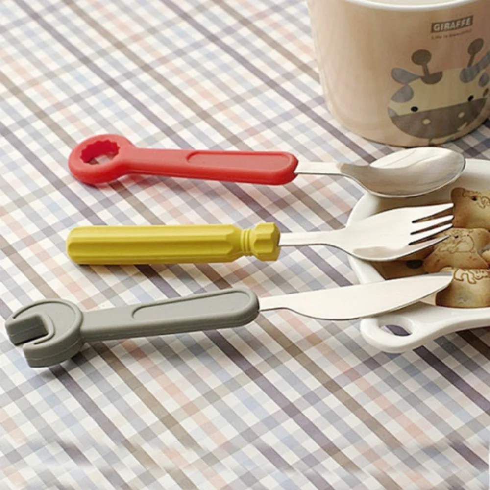 1 Set Dinnerware Cutter Fork Spoon Wrench Screwdriver Style Portable Picnic Set Gift for Child
1 Set Dinnerware Cutter Fork Spoon Wrench Screwdriver Style Portable Picnic Set Gift for Child