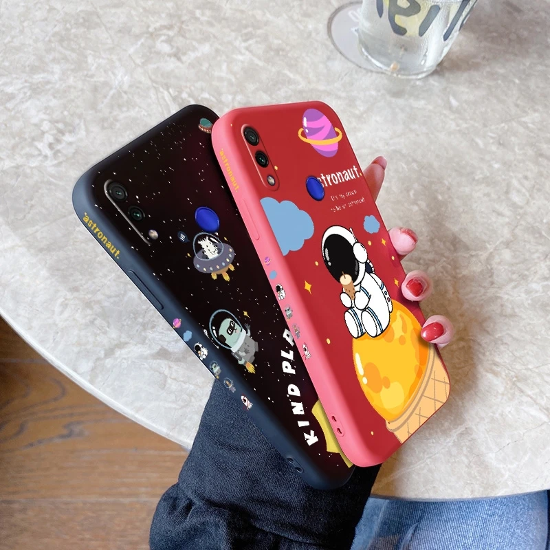 For Redmi Note 5 Pro 6 Pro 7 Pro Cartoon space astronaut pattern case
For Redmi Note 5 Pro 6 Pro 7 Pro Cartoon space astronaut pattern case