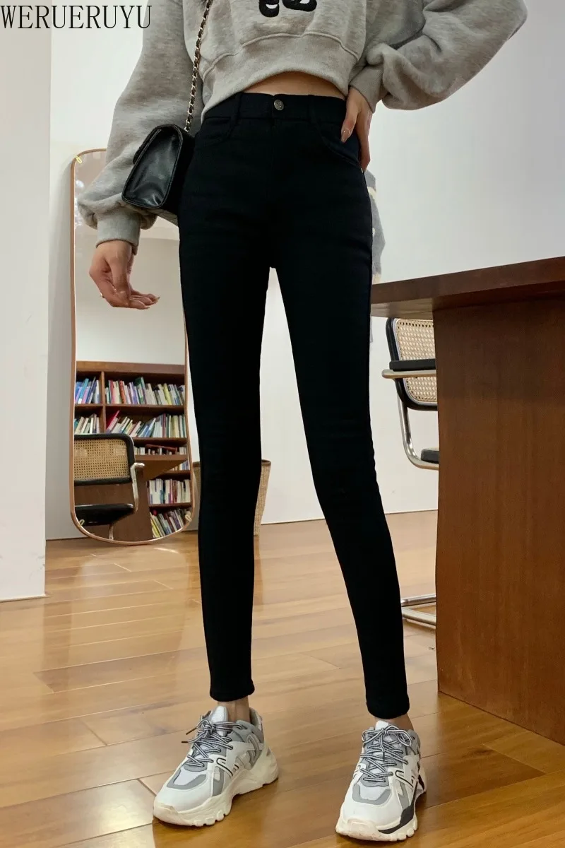 WERUERUYU 2020 Winter Jeans Women Inside Thickening Denim Pants High Waist Warm Trousers Female jeans woman Pants
WERUERUYU 2020 Winter Jeans Women Inside Thickening Denim Pants High Waist Warm Trousers Female jeans woman Pants