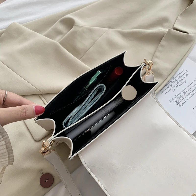 Female fashion Crossbody bag Contrasting color handbags for women 2021 Spring new ladies bag Fashion shopping bag everyday bag
Female fashion Crossbody bag Contrasting color handbags for women 2021 Spring new ladies bag Fashion shopping bag everyday bag