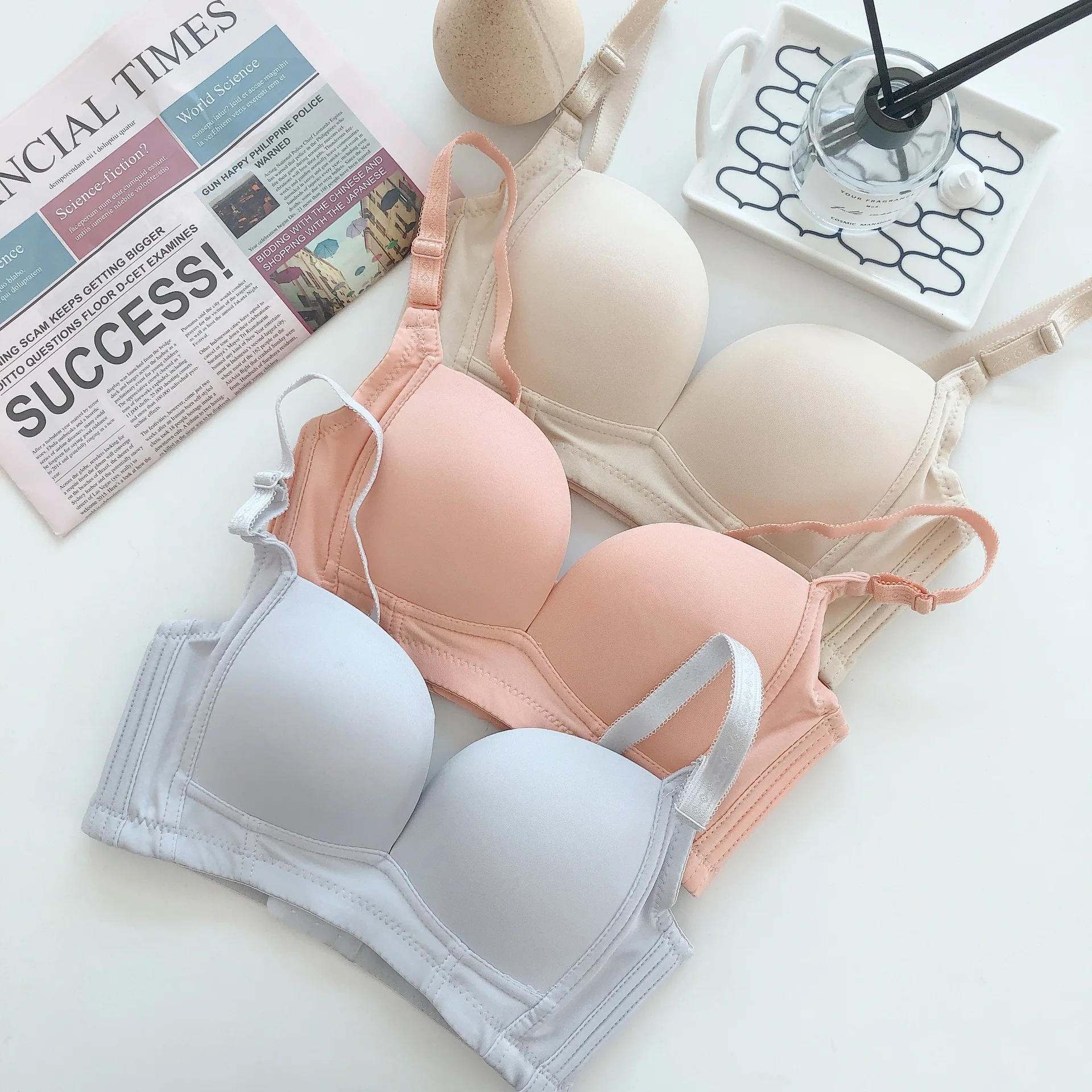 Japanese-Style Shiny Side Simple Comfortable Soft Non-Steel Ring Students Underwear Push Up Adjustable GIRL'S Paper Bra Factory
Japanese-Style Shiny Side Simple Comfortable Soft Non-Steel Ring Students Underwear Push Up Adjustable GIRL'S Paper Bra Factory
