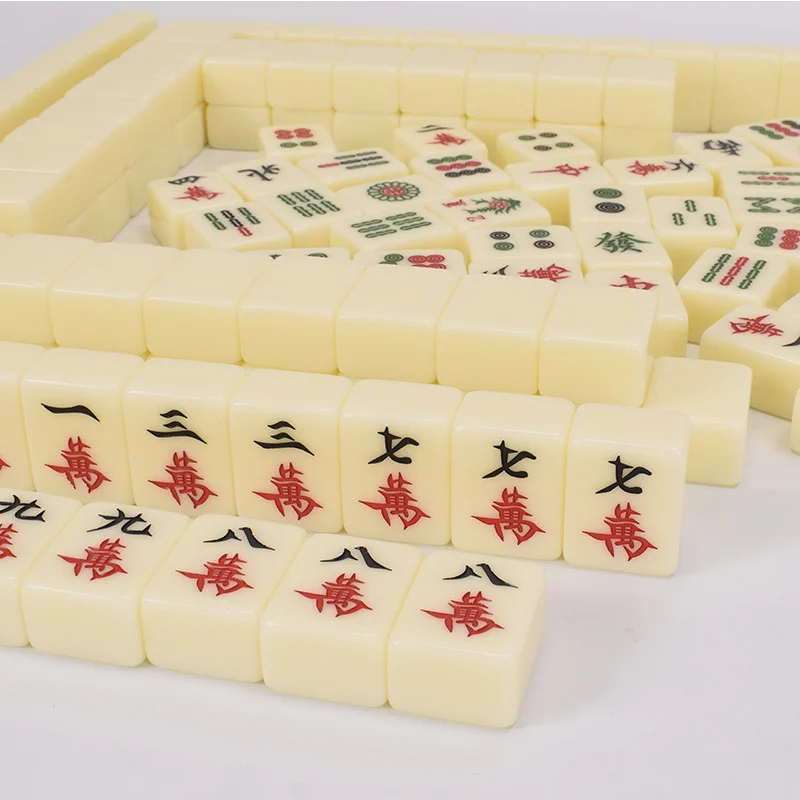 Luxury Chinese Numbered Mahjong Set 144 Tiles Portable New Mahjong Set Chinese Toy With Box Fiber Board For Fun Camping BD
Luxury Chinese Numbered Mahjong Set 144 Tiles Portable New Mahjong Set Chinese Toy With Box Fiber Board For Fun Camping BD