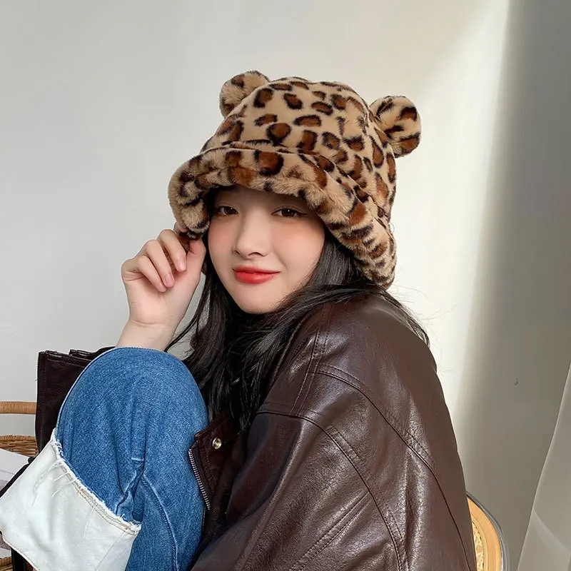 INS Autumn Winter Leopard Fur Bucket Hat Bear Ear Ball Plush Fisherman Hats Soft Warm Thick Basin Hat Protection Bucket Gorros
INS Autumn Winter Leopard Fur Bucket Hat Bear Ear Ball Plush Fisherman Hats Soft Warm Thick Basin Hat Protection Bucket Gorros