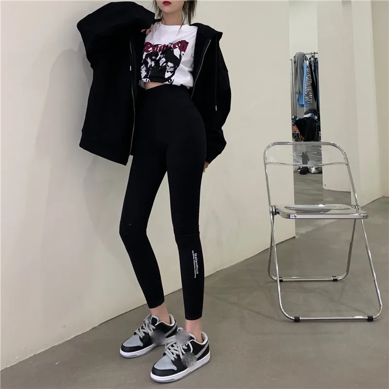 Gray leggings women's outer wear tights 2020 new autumn and winter high waist slim pants stretch pants
Gray leggings women's outer wear tights 2020 new autumn and winter high waist slim pants stretch pants