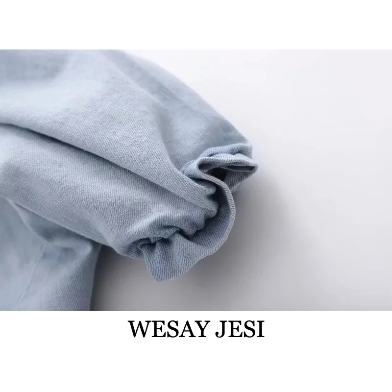WESAY JESI 2021 Summer Denim Top Puff Sleeve Square Neck Zipper High Waist Top Fashion Simple Casual Street Temperament T-shirt
WESAY JESI 2021 Summer Denim Top Puff Sleeve Square Neck Zipper High Waist Top Fashion Simple Casual Street Temperament T-shirt