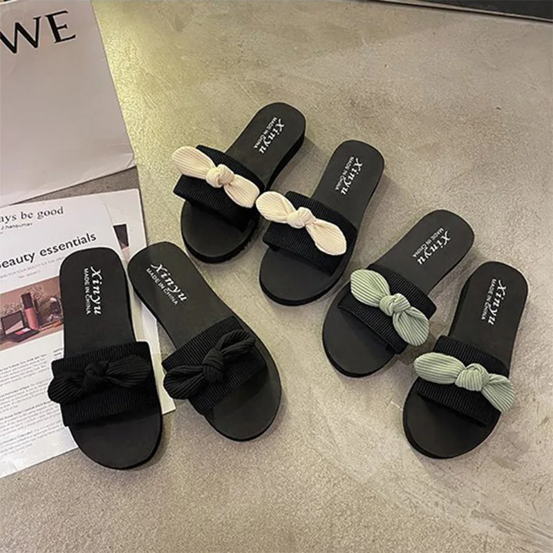 High Quality Women's Slippers 2021New Flip Flops Summer Fashion Ladies Slippers Female Casual Sponge Cake Thick Bottom Sandals
High Quality Women's Slippers 2021New Flip Flops Summer Fashion Ladies Slippers Female Casual Sponge Cake Thick Bottom Sandals