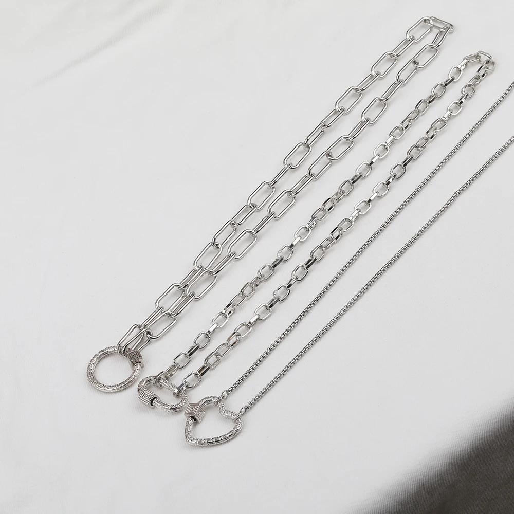 3Pcs/Lot Oval Round Heart Shape Carabiner Clasps Pendant Necklace Silvery Metal Chain Rock Handmade Necklace Long 18 Inch
3Pcs/Lot Oval Round Heart Shape Carabiner Clasps Pendant Necklace Silvery Metal Chain Rock Handmade Necklace Long 18 Inch