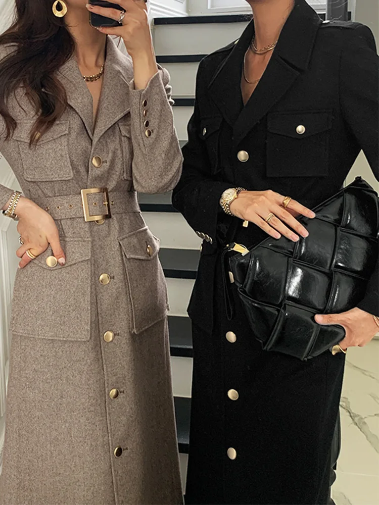 HOT Autumn and winter Women Woollen overcoat Retro Light luxury Hepburn Temperament Metal buckle Elegant All-match Fashion Coat
HOT Autumn and winter Women Woollen overcoat Retro Light luxury Hepburn Temperament Metal buckle Elegant All-match Fashion Coat