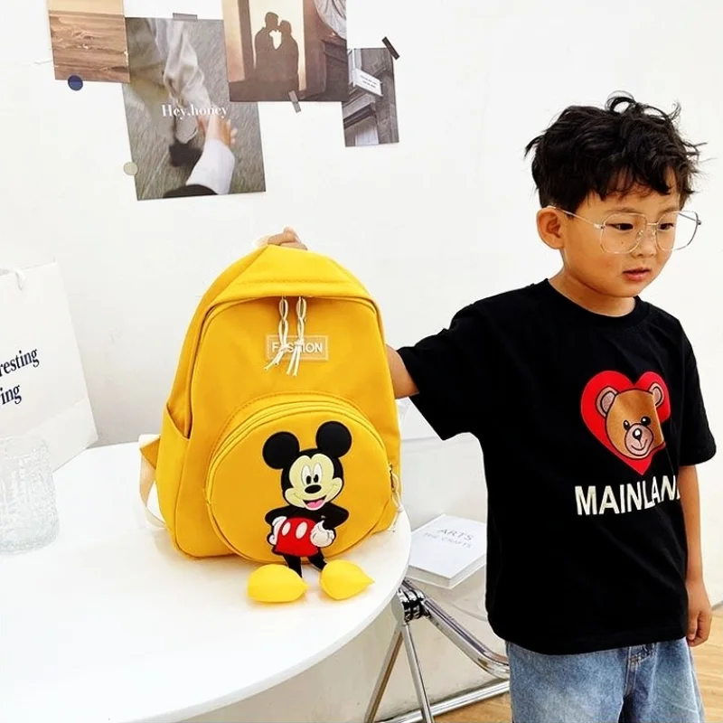 Детский рюкзак Disney, повседневный модный ранец с мультяшным Микки для мальчиков и девочек, детский сад
Детский рюкзак Disney, повседневный модный ранец с мультяшным Микки для мальчиков и девочек, детский сад