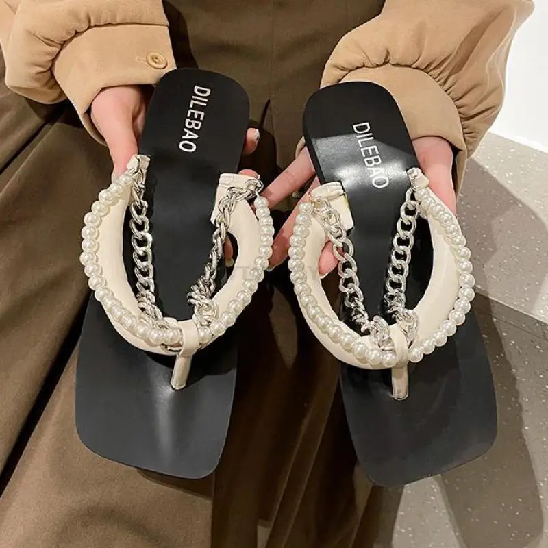Women Fashion Summer Slippers Female Non Slip Chain Pearl Flip Flops Casual Elegant All Match On Flats Ytmtloy House Zapato Muje
Women Fashion Summer Slippers Female Non Slip Chain Pearl Flip Flops Casual Elegant All Match On Flats Ytmtloy House Zapato Muje