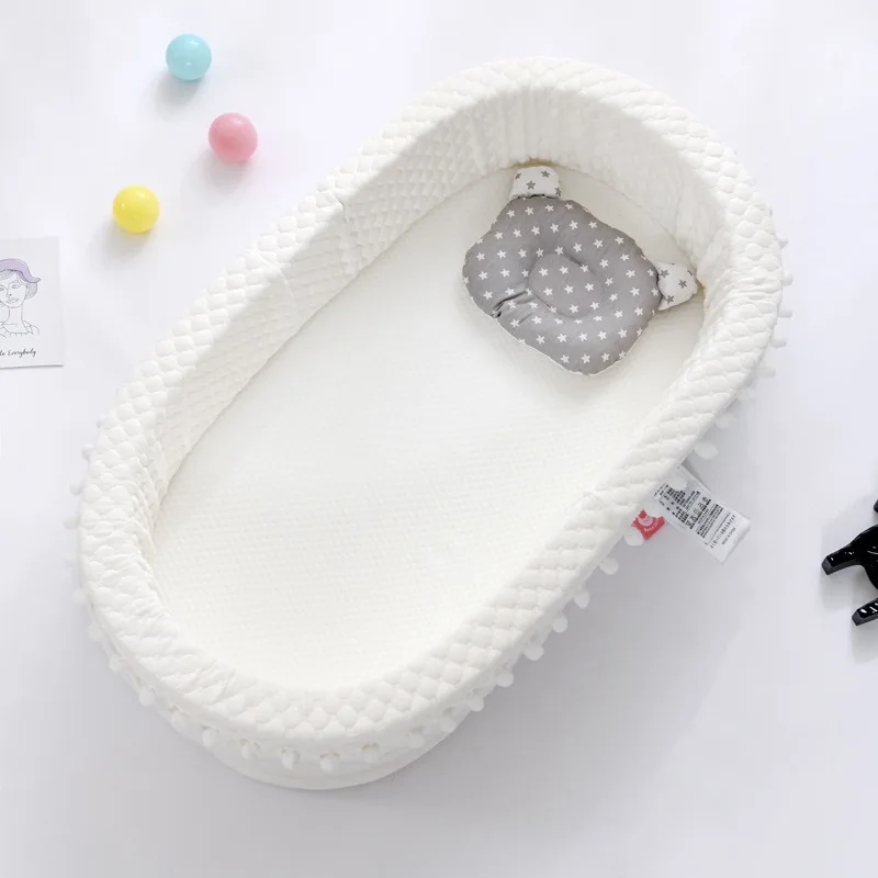 90*50*20cm Baby Nest Bed With Pillow Portable Crib Travel Bed Infant Toddler Cotton Cradle for Newborn Baby Bed Bassinet Bumper
90*50*20cm Baby Nest Bed With Pillow Portable Crib Travel Bed Infant Toddler Cotton Cradle for Newborn Baby Bed Bassinet Bumper