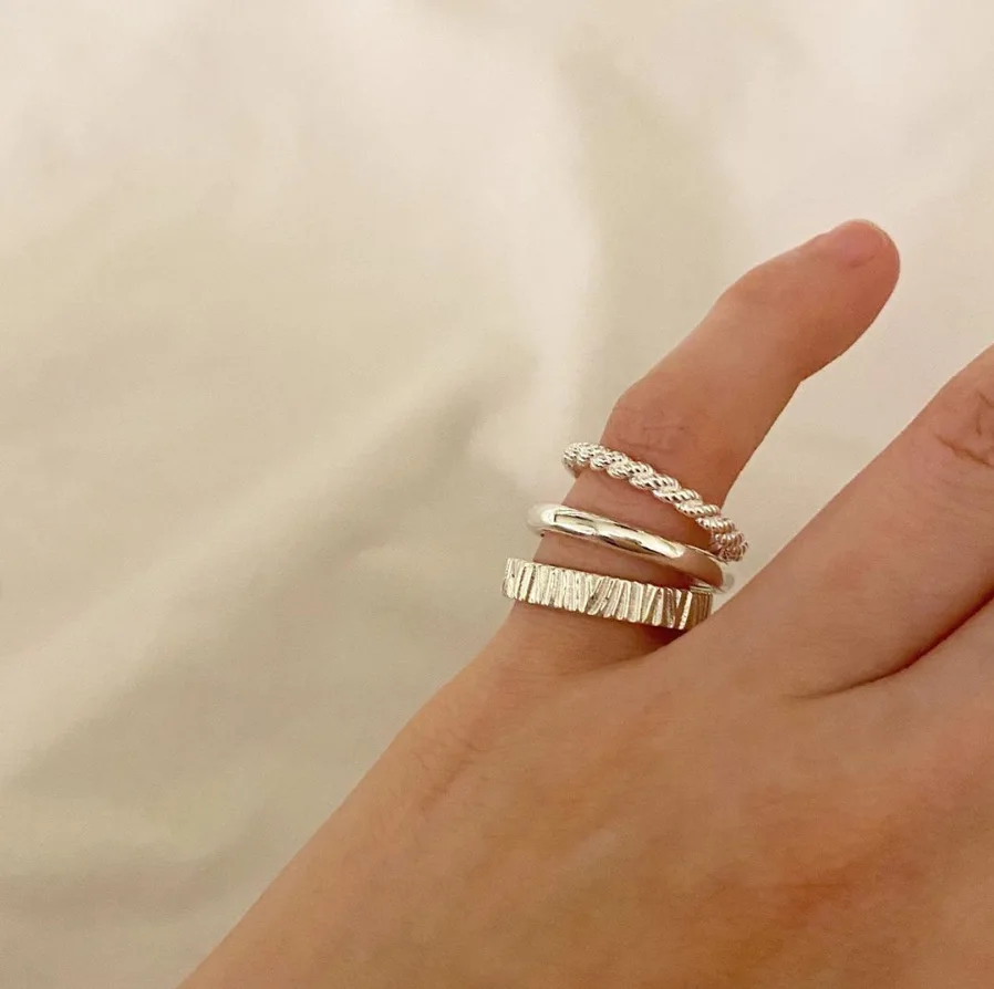 Amaiyllis 925 Sterling Silver Minimalist Finger Ring For Women Statement Adjustable Thin Ring Jewelry
Amaiyllis 925 Sterling Silver Minimalist Finger Ring For Women Statement Adjustable Thin Ring Jewelry