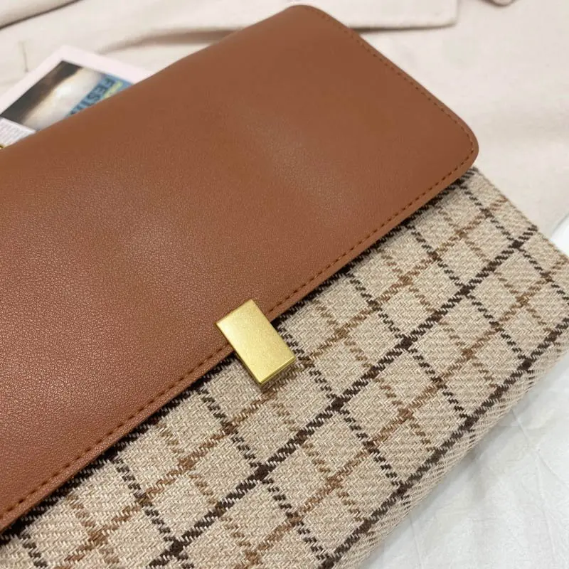 Fashion Women Shoulder Bag Luxury Designer Bag for Women Messenger Bags High Quality PU+Fabric Panelled Female Handbags 2021 New
Fashion Women Shoulder Bag Luxury Designer Bag for Women Messenger Bags High Quality PU+Fabric Panelled Female Handbags 2021 New