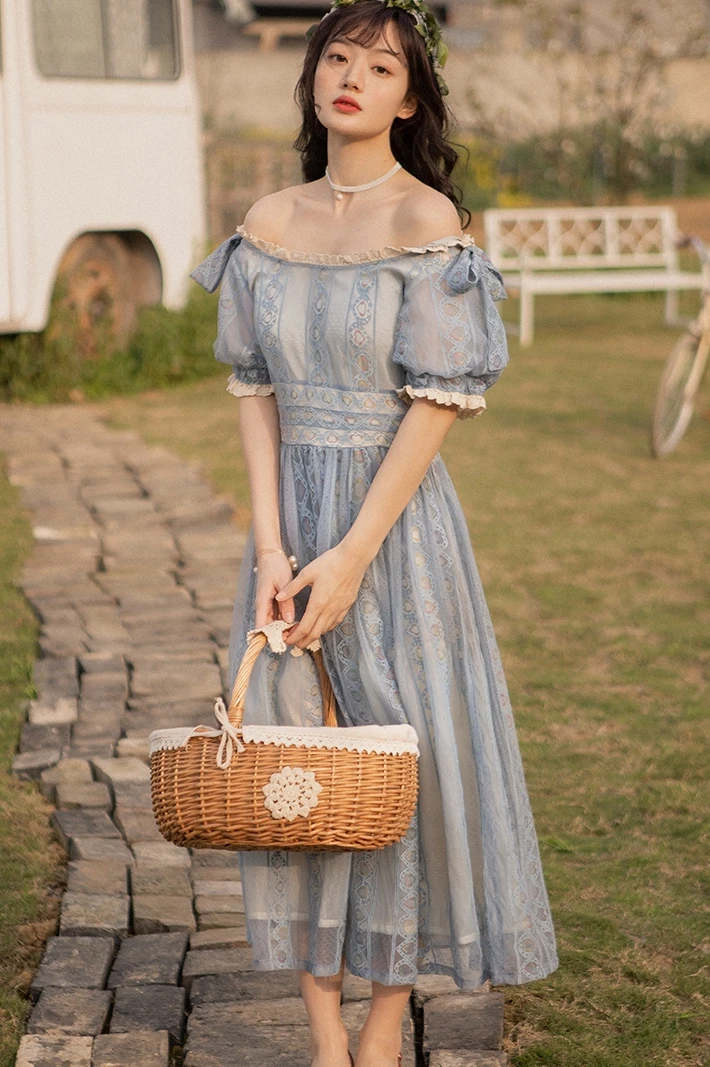 2021 new fashion women's dresses Vintage literary dress female summer popular slash neck lace
2021 new fashion women's dresses Vintage literary dress female summer popular slash neck lace