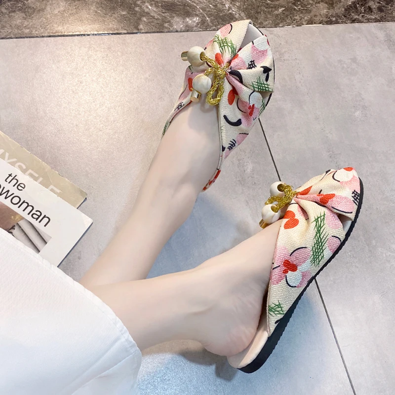 Shoes Woman 2021 Cover Toe Slippers Summer Loafers Luxury Slides Pantofle Flat Soft Designer New Cotton Fabric Rubber Basic Chai
Shoes Woman 2021 Cover Toe Slippers Summer Loafers Luxury Slides Pantofle Flat Soft Designer New Cotton Fabric Rubber Basic Chai