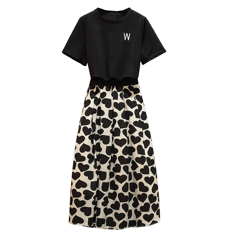 2021 New Summer Women Plus Size L-4XL Loose Skirt Suits Black Short Sleeve T-shirt And Love Chiffon Skirt Two Piece Set
2021 New Summer Women Plus Size L-4XL Loose Skirt Suits Black Short Sleeve T-shirt And Love Chiffon Skirt Two Piece Set