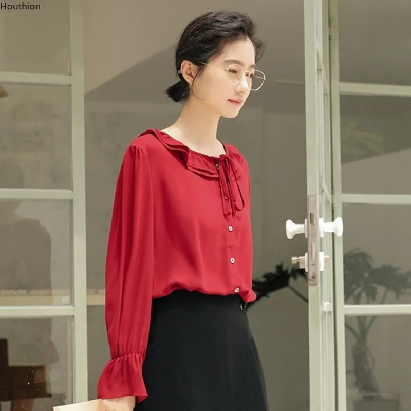 Шифоновая однотонная женская блузка Houthion, новинка, корейские Ретро блузы, двубортная рубашка, Топ с длинным рукавом, летняя мода, повседневн...
Шифоновая однотонная женская блузка Houthion, новинка, корейские Ретро блузы, двубортная рубашка, Топ с длинным рукавом, летняя мода, повседневн...