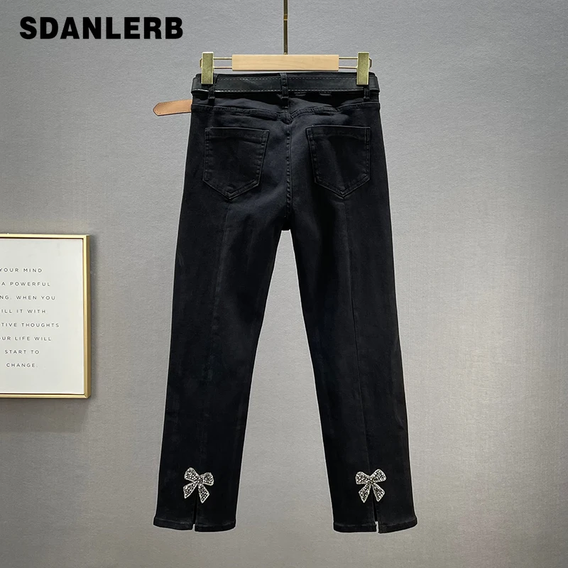 Черные джинсы, женские прямые штаны, Новинка осени 2021, хлопковые облегающие брюки до щиколотки с высокой талией и бриллиантами, с эластичным...
Черные джинсы, женские прямые штаны, Новинка осени 2021, хлопковые облегающие брюки до щиколотки с высокой талией и бриллиантами, с эластичным...