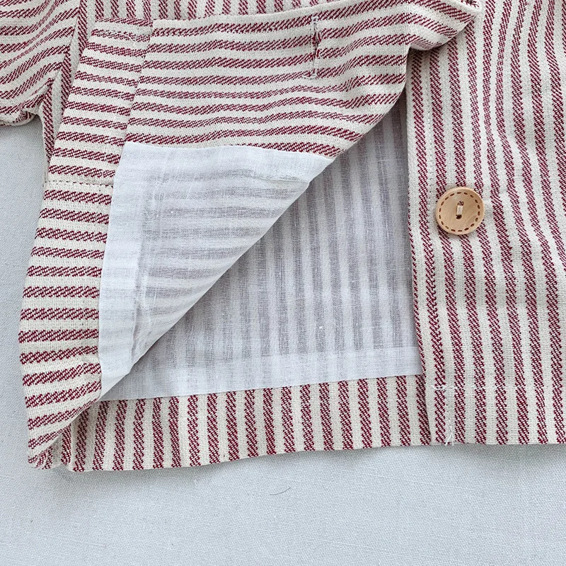 0-4 Age Baby Girls Boys Striped Coat Autumn Turn-down Collar Single Breasted Casual Suit Coats Newborn Boys Outerwear Wholesale
0-4 Age Baby Girls Boys Striped Coat Autumn Turn-down Collar Single Breasted Casual Suit Coats Newborn Boys Outerwear Wholesale