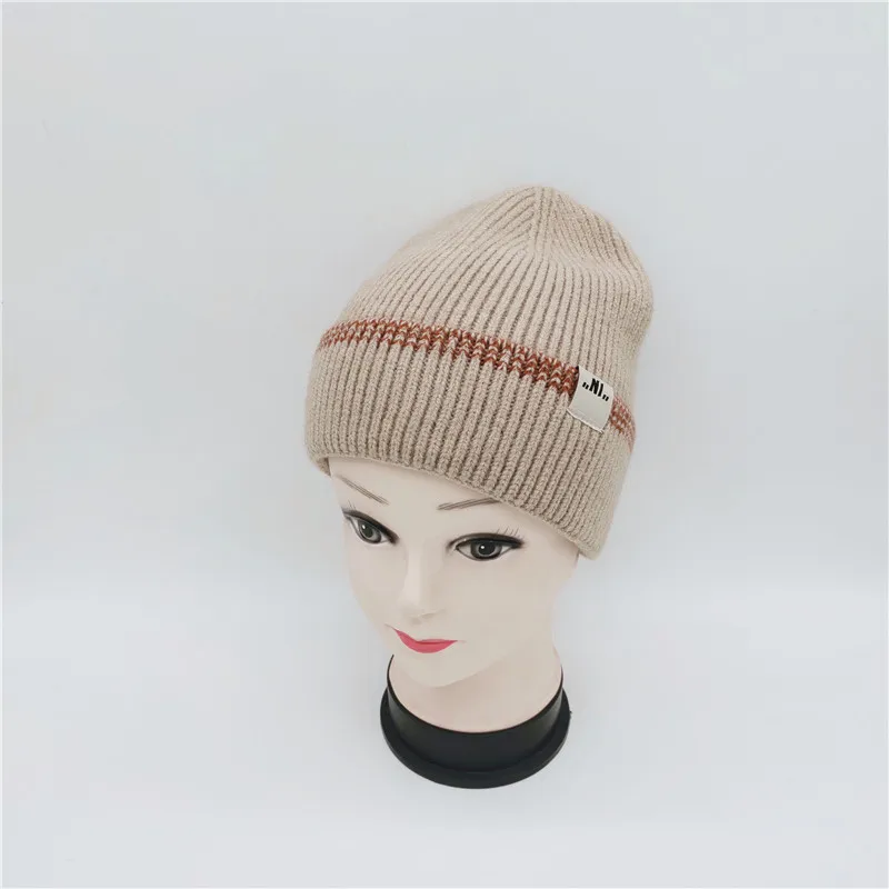 New Arrived Casual Thick Knitting Beanies Cap For Women Winter Wool Keep Warm Beige Hat Knitted Outdoor Ski Caps Color match 
New Arrived Casual Thick Knitting Beanies Cap For Women Winter Wool Keep Warm Beige Hat Knitted Outdoor Ski Caps Color match