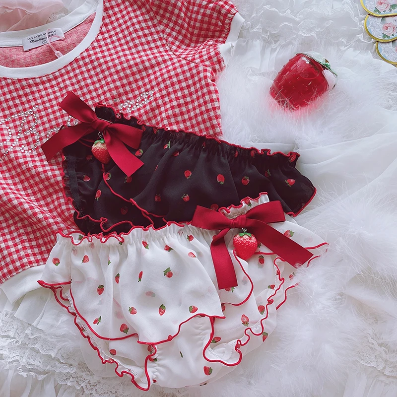 Шифоновое украшение в виде клубники для девушек в японском стиле 
Шифоновое украшение в виде клубники для девушек в японском стиле