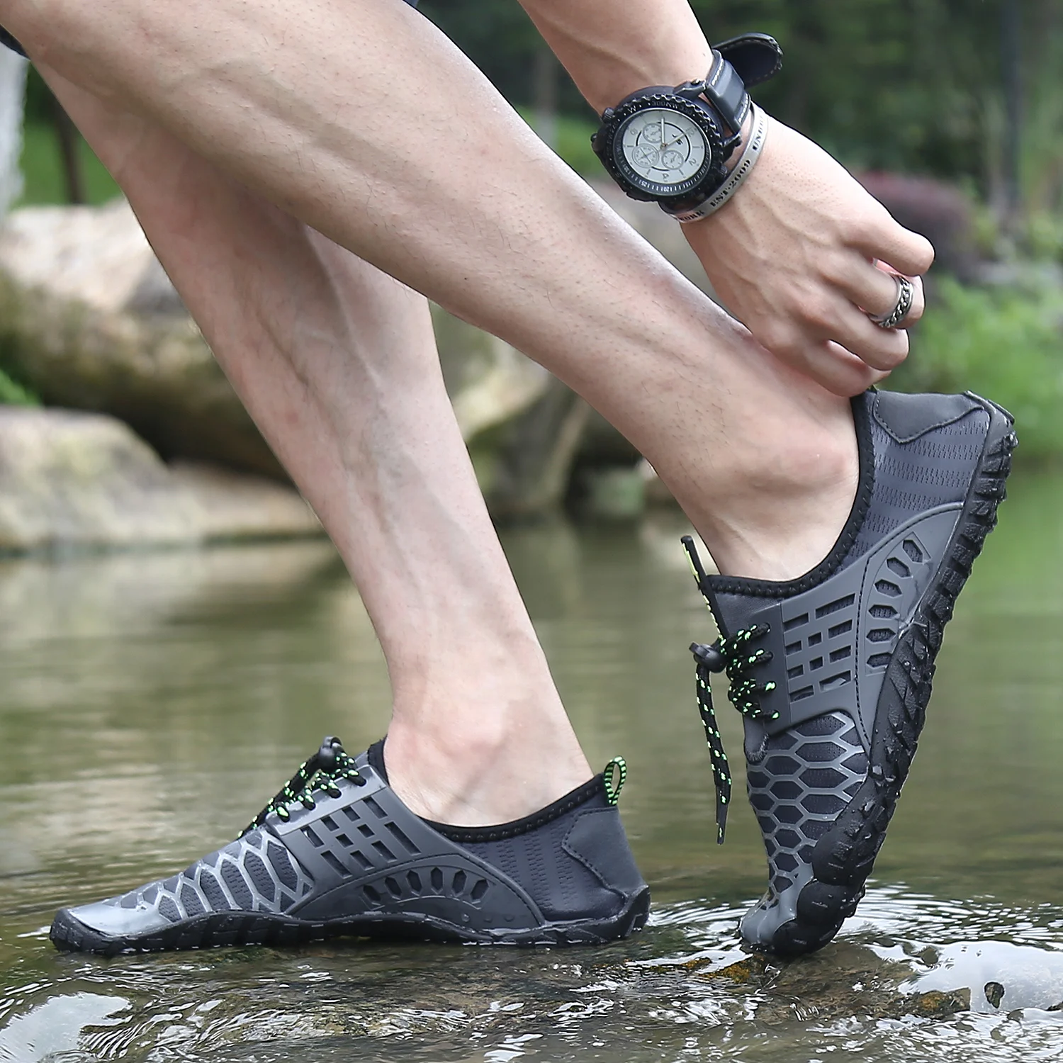 Men's AndWomen'sSportsWaterShoesSwimmingShoesTrainingBeach ShoesSurfingBarefootSandalsQuick-dryingNon-slipWadingFishing Shoes
Men's AndWomen'sSportsWaterShoesSwimmingShoesTrainingBeach ShoesSurfingBarefootSandalsQuick-dryingNon-slipWadingFishing Shoes