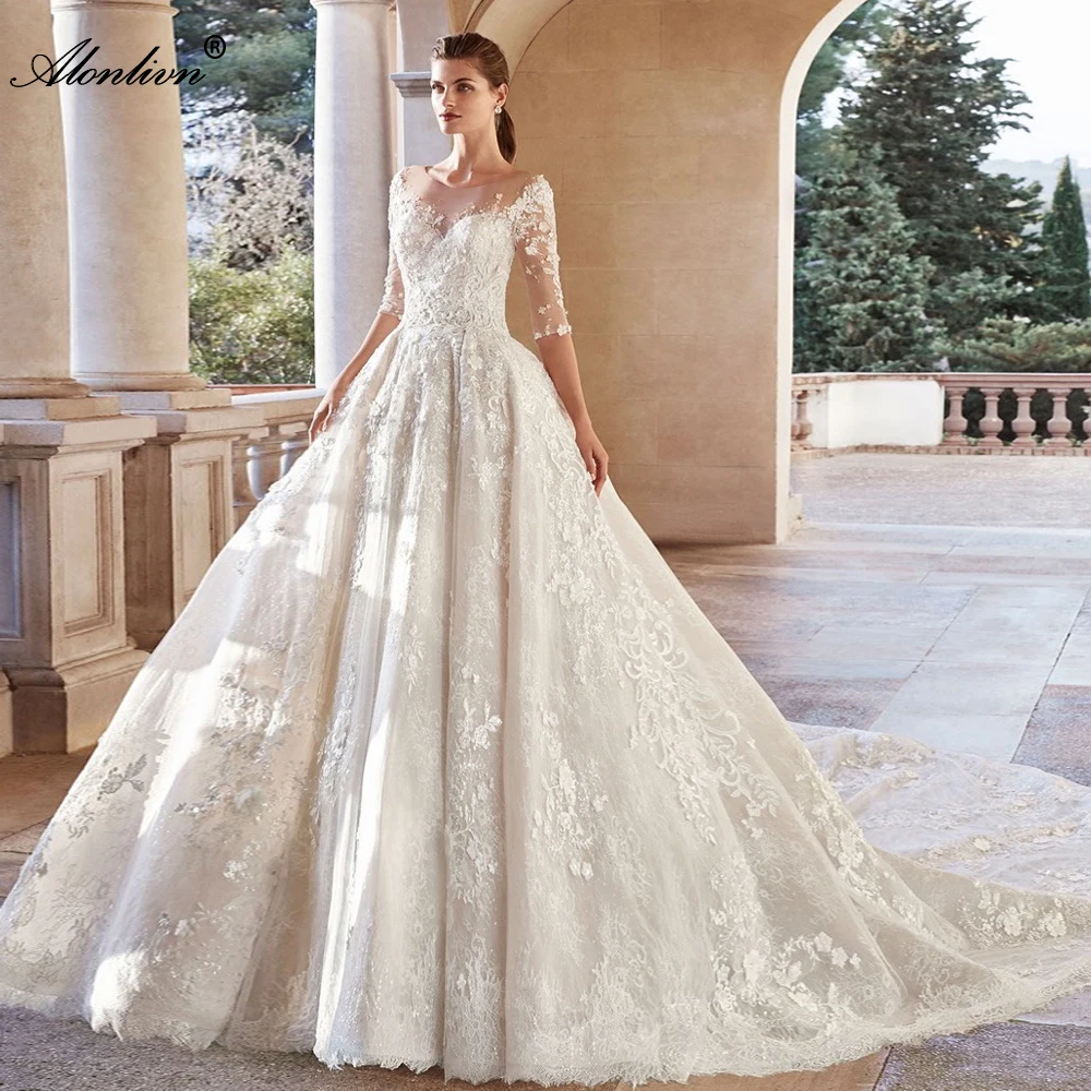 Alonlivn Elegant Embroidery Floral Print A-Line Wedding Dress Half Sleeves O-Neck Lace Up Court Train Bridal Gowns
Alonlivn Elegant Embroidery Floral Print A-Line Wedding Dress Half Sleeves O-Neck Lace Up Court Train Bridal Gowns