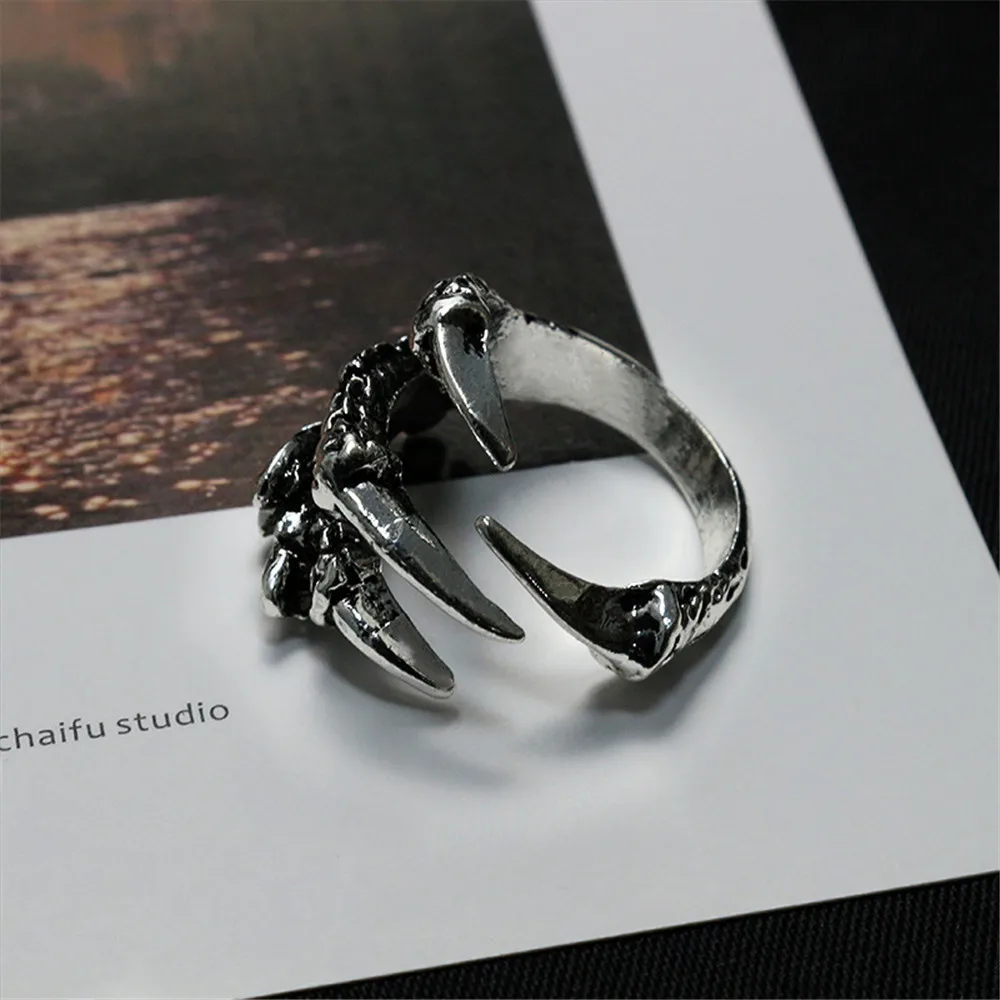 Stainless Steel Skull Dragon Eagle Claw Open Rings For Men Women Vintage Punk Rock Male Titanium Steel Animal Ring Jewelry Gifts
Stainless Steel Skull Dragon Eagle Claw Open Rings For Men Women Vintage Punk Rock Male Titanium Steel Animal Ring Jewelry Gifts