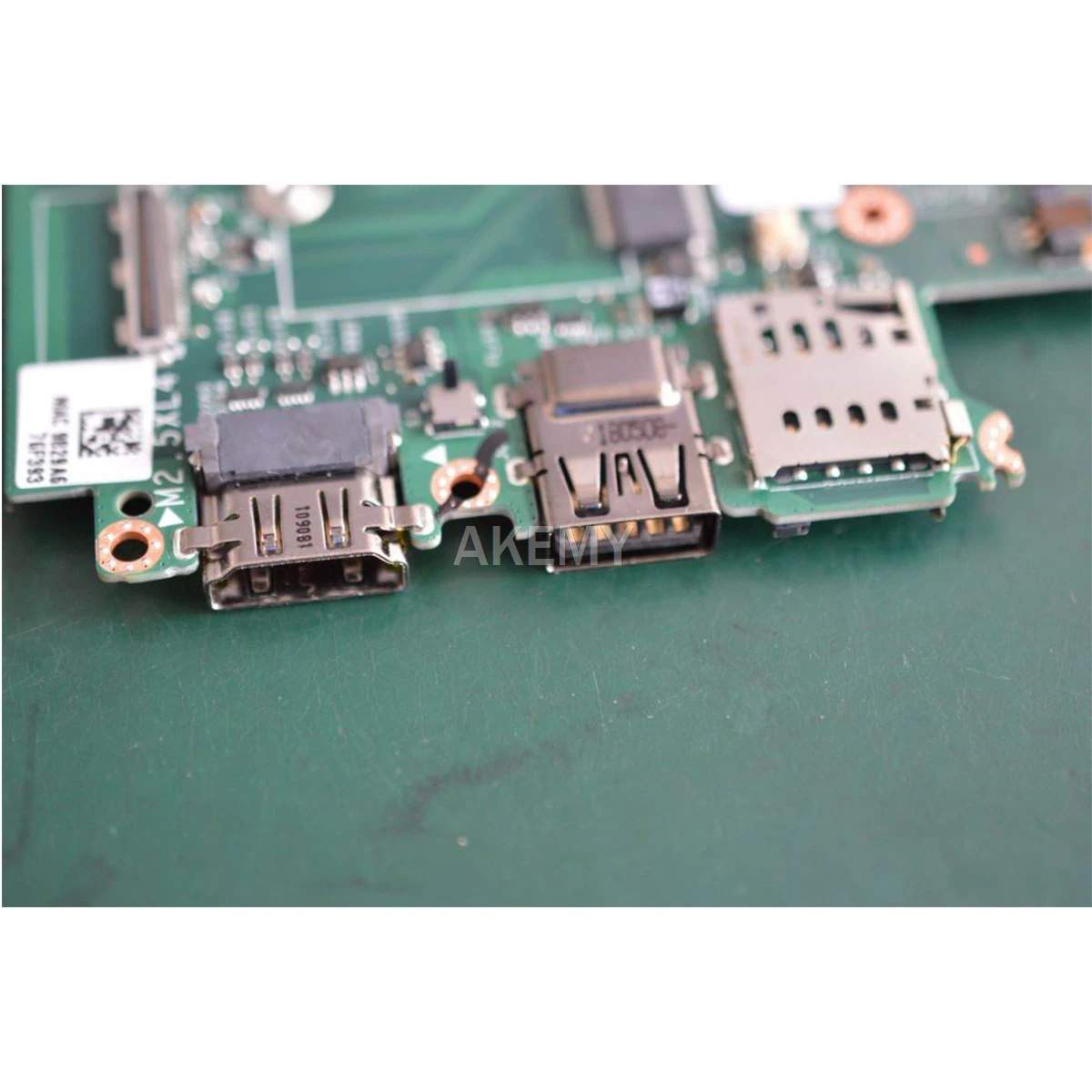 Original laptop For Lenovo ThinkPad X380 Yoga motherboard main board i7-8650U UMA 16GB 02DA028
Original laptop For Lenovo ThinkPad X380 Yoga motherboard main board i7-8650U UMA 16GB 02DA028