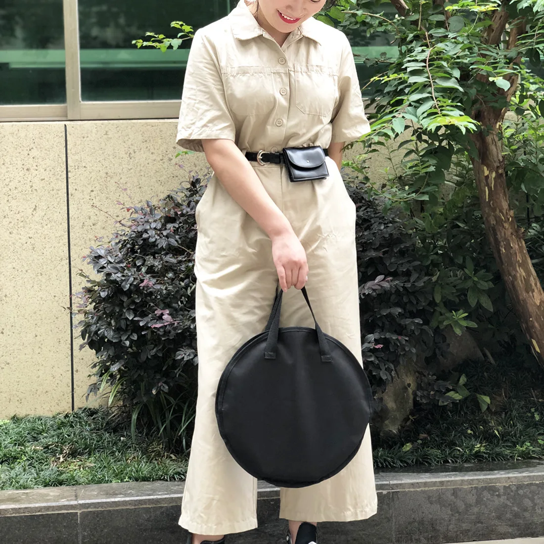 10 Inch Black Dumb Drum Bag Oxford Cloth Rust Proof Zipper Pull Portable Handbag 
10 Inch Black Dumb Drum Bag Oxford Cloth Rust Proof Zipper Pull Portable Handbag