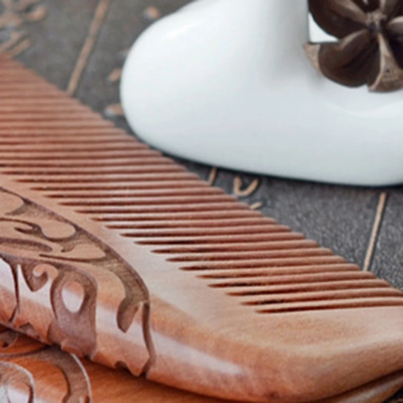 1 Pcs High Quality Natural Wood Comb Hairbrush Wide Tooth No-Static SPA Mage Hair Brush Health Wooden Comb Mager
1 Pcs High Quality Natural Wood Comb Hairbrush Wide Tooth No-Static SPA Mage Hair Brush Health Wooden Comb Mager