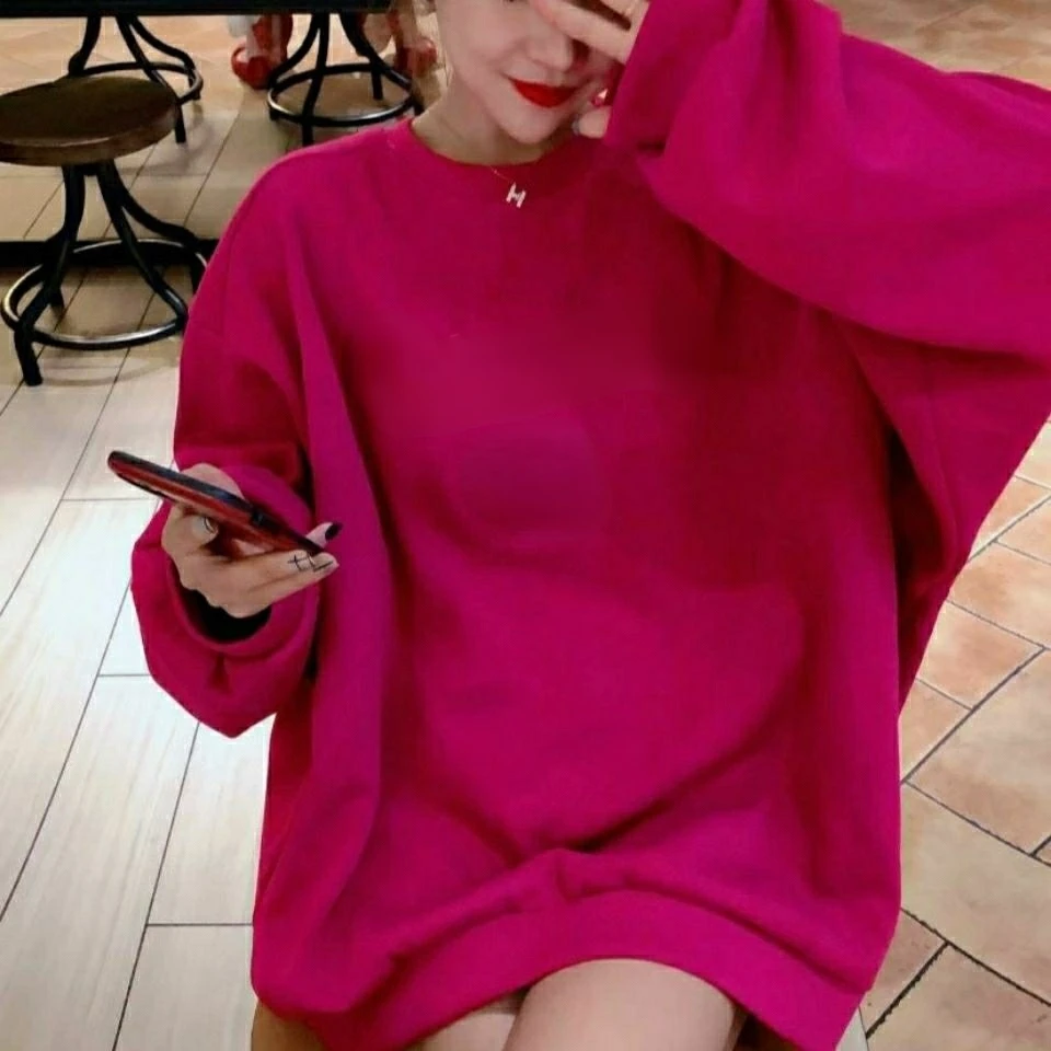 Женский бархатный пуловер с подкладкой и круглым вырезом, свободный, осень 2021
Женский бархатный пуловер с подкладкой и круглым вырезом, свободный, осень 2021