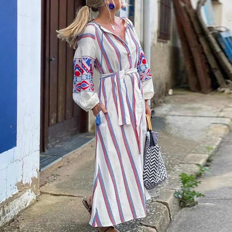 2021 summer new fashion retro pleated print dress ladies elegant sexy V-neck fringe long spring lantern sleeve dress
2021 summer new fashion retro pleated print dress ladies elegant sexy V-neck fringe long spring lantern sleeve dress