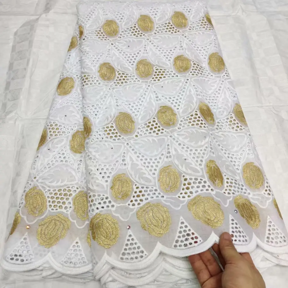 High Quality African Swiss Voile Lace Fabrics Embroidery in Switzerland Dry Cotton Lace Fabric For Wedding Dress 5yards
High Quality African Swiss Voile Lace Fabrics Embroidery in Switzerland Dry Cotton Lace Fabric For Wedding Dress 5yards