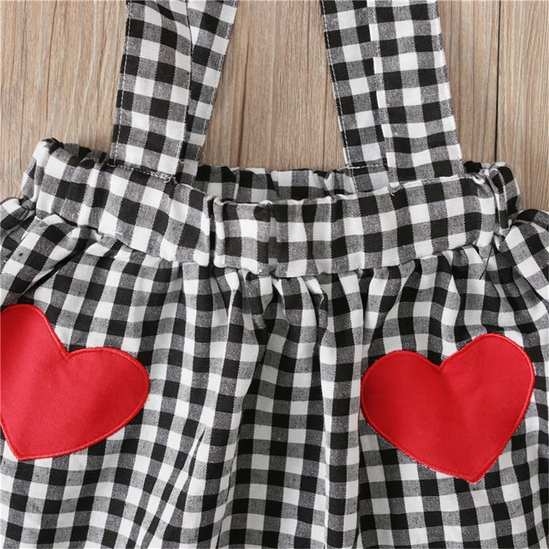 Valentine's Day Girl Skirt Two Pieces Clothes Suit 2021 Sweet Fashion Solid Long Sleeve T-shirt Plaid Bow Suspender Skirt Outfit
Valentine's Day Girl Skirt Two Pieces Clothes Suit 2021 Sweet Fashion Solid Long Sleeve T-shirt Plaid Bow Suspender Skirt Outfit
