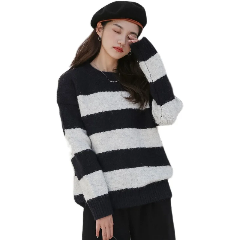 # will qiu dong with contrast color stripe loose languid is lazy mohair long sleeve head knitting a sweater
# will qiu dong with contrast color stripe loose languid is lazy mohair long sleeve head knitting a sweater