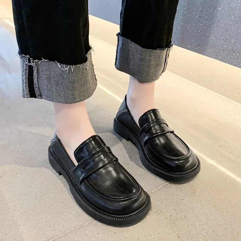 Spring Women Oxford Shoes Flat on Platform Casual Shoes Black Leather Shoes Sewing Round Toe Zapatos Mujer Flat Shoes Women
Spring Women Oxford Shoes Flat on Platform Casual Shoes Black Leather Shoes Sewing Round Toe Zapatos Mujer Flat Shoes Women