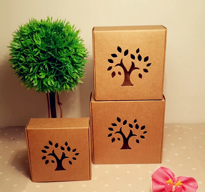 Size:7.5*7.5*3cm,Kraft cardboard candy chocolate box , cheap kraft craft box with tree window , kraft gift box packing
Size:7.5*7.5*3cm,Kraft cardboard candy chocolate box , cheap kraft craft box with tree window , kraft gift box packing