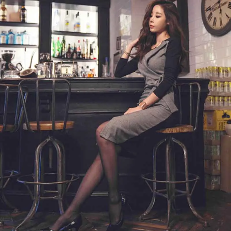 One-piece Korean Dress 2020 Autumn Long Sleeve Sexy Office Dress Women Patchwork V-Neck Dress Sashes Slim Party Dresses Vestidos
One-piece Korean Dress 2020 Autumn Long Sleeve Sexy Office Dress Women Patchwork V-Neck Dress Sashes Slim Party Dresses Vestidos