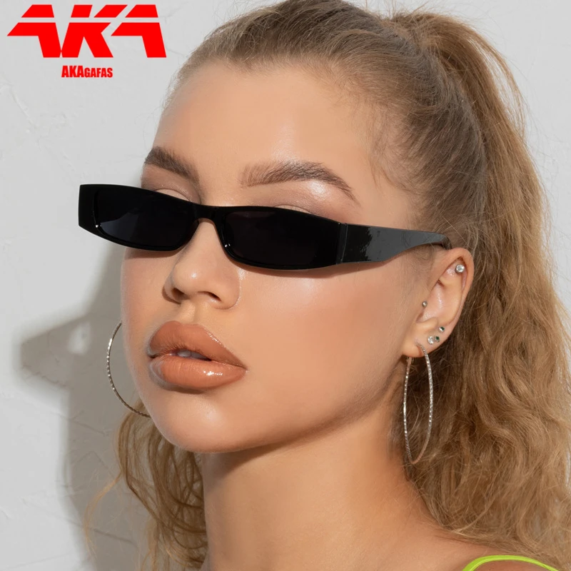 Очки солнцезащитные AKAgafas женские прямоугольные, небольшие винтажные брендовые дизайнерские очки в стиле стимпанк, 2021
Очки солнцезащитные AKAgafas женские прямоугольные, небольшие винтажные брендовые дизайнерские очки в стиле стимпанк, 2021