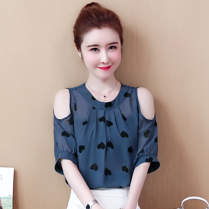 Loose foreign chiffon shirt women's short-sleeved summer 2021 new Korean style very fairy chiffon shirt love off-shoulder top
Loose foreign chiffon shirt women's short-sleeved summer 2021 new Korean style very fairy chiffon shirt love off-shoulder top