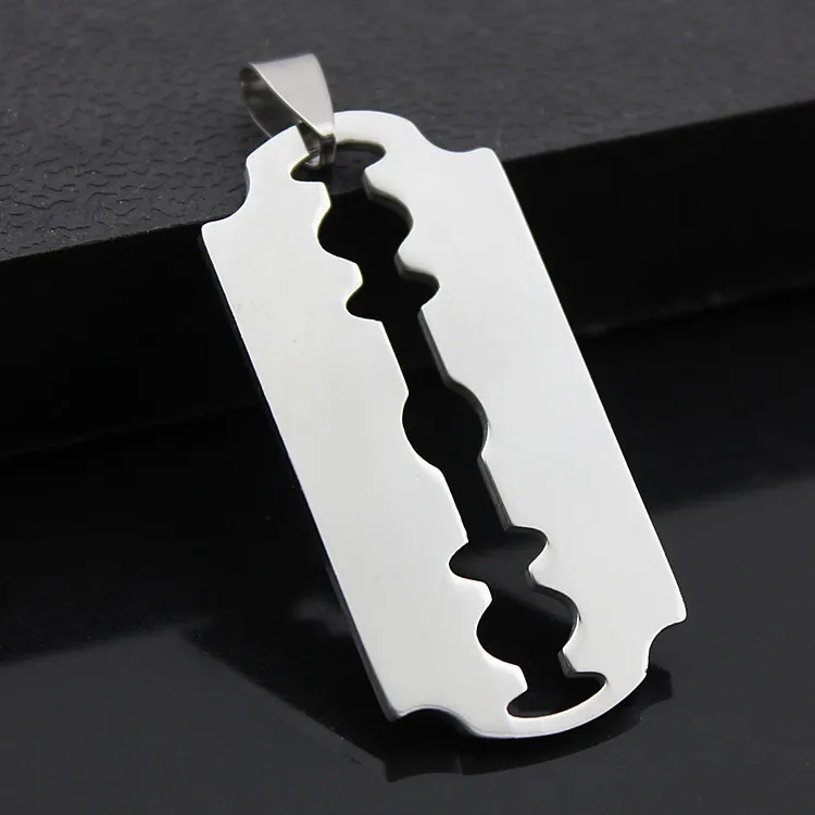 10pcs Stainless Steel Razor Blades Pendant Necklaces Men Steel Male Shaver Shape Necklace geometric Wife gift love Jewelry
10pcs Stainless Steel Razor Blades Pendant Necklaces Men Steel Male Shaver Shape Necklace geometric Wife gift love Jewelry