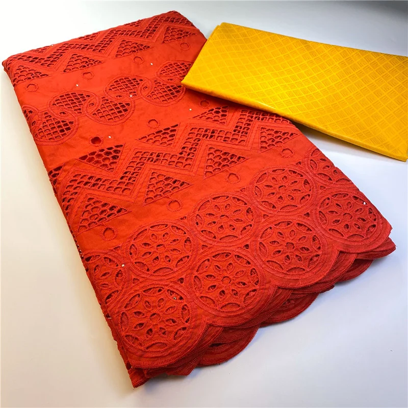 5 Yard Swiss Fabric Latest Heavy Beaded Embroidery African 100% Cotton Voile Lace Popular Dubai Style For wedding Party PL
5 Yard Swiss Fabric Latest Heavy Beaded Embroidery African 100% Cotton Voile Lace Popular Dubai Style For wedding Party PL