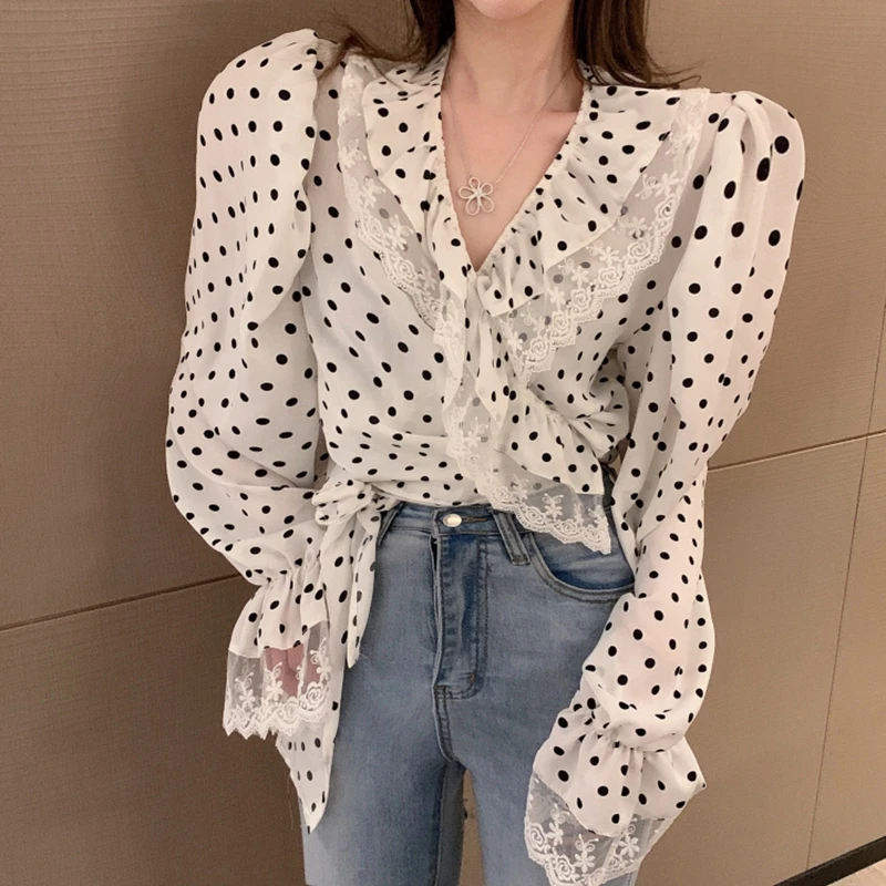 Long Sleeve Polka Dot Shirt Women Fashion V Neck Edible Tree Fungus Sweet Lace Blouses Fairy Clothing 2022 Spring Autumn
Long Sleeve Polka Dot Shirt Women Fashion V Neck Edible Tree Fungus Sweet Lace Blouses Fairy Clothing 2022 Spring Autumn