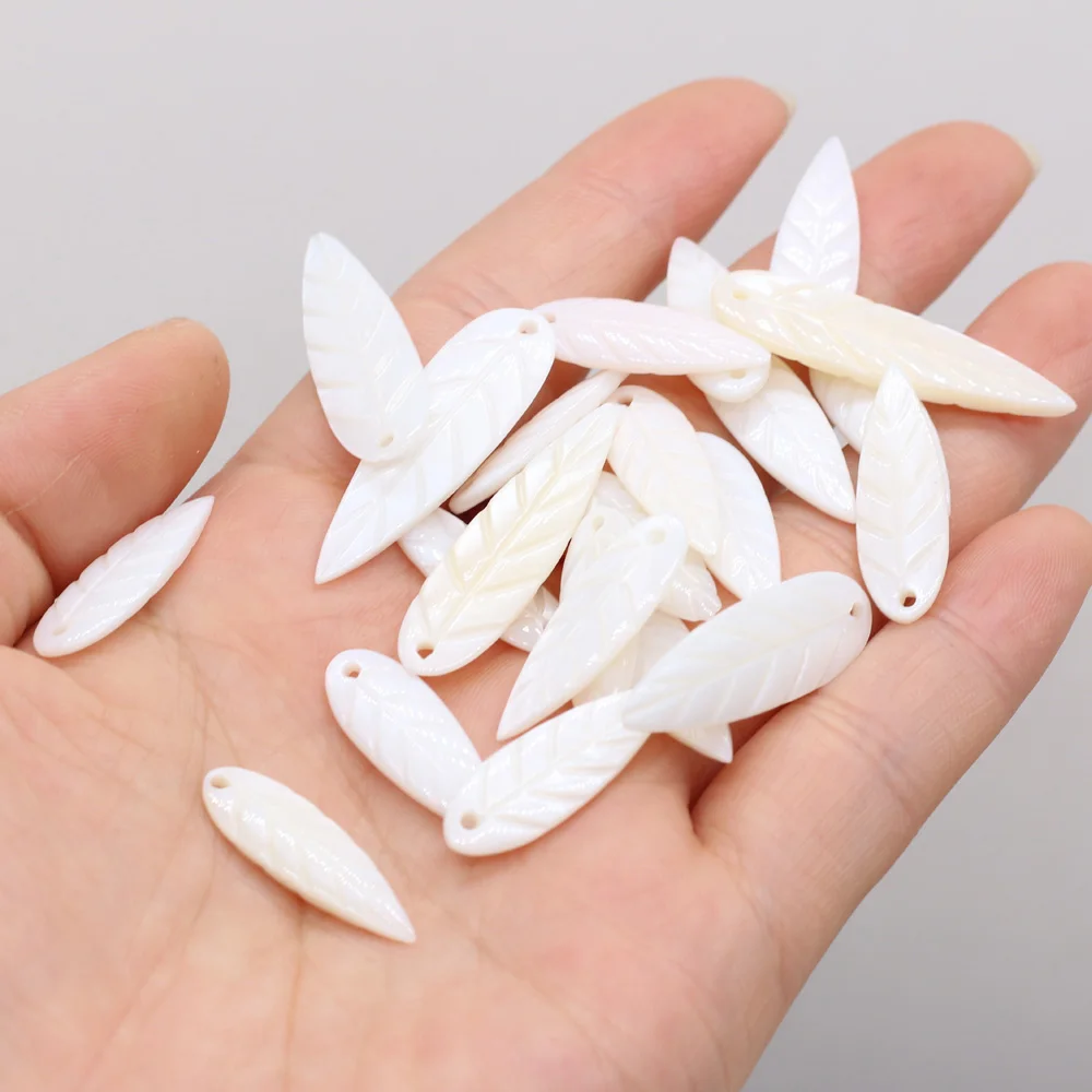 5Pcs Natural Mother Of Pearl Freshwater Shell Pendant Leaf-Shaped Loose Bead For Jewelry Making DIY Necklace Earrings Accessory
5Pcs Natural Mother Of Pearl Freshwater Shell Pendant Leaf-Shaped Loose Bead For Jewelry Making DIY Necklace Earrings Accessory