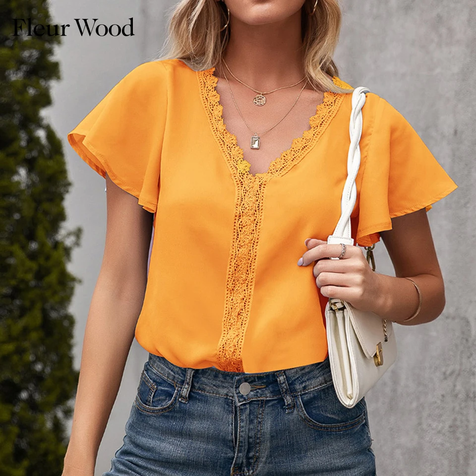 Fleur Wood Women Blouses Chiffon 2021 Elegant V-Neck Lace Patchwork Blouse Casual Womens Shirt Top Sexy Hollow Out Ladies Shirts
Fleur Wood Women Blouses Chiffon 2021 Elegant V-Neck Lace Patchwork Blouse Casual Womens Shirt Top Sexy Hollow Out Ladies Shirts