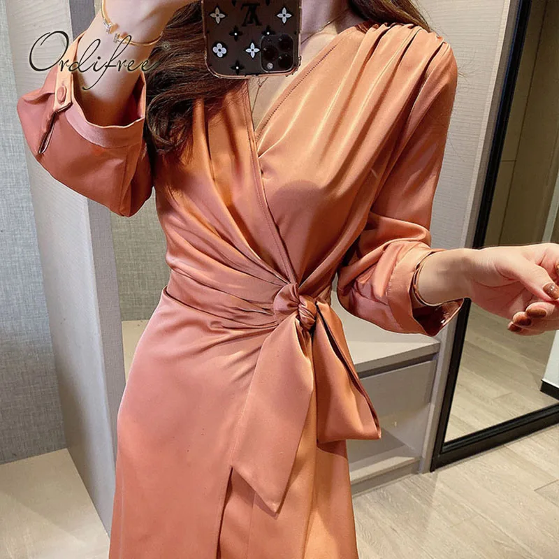 Ordifree 2022 Summer Elegant Women Satin Dress Long Sleeve Belted Sexy Silk Tunic Party Dress
Ordifree 2022 Summer Elegant Women Satin Dress Long Sleeve Belted Sexy Silk Tunic Party Dress