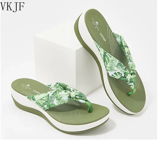 2021 Fashion Women Slippers Elegant Printed Solid Color Ladies Wedge Sandals New Casual Outdoor Beach Slippers Female Flip Flop
2021 Fashion Women Slippers Elegant Printed Solid Color Ladies Wedge Sandals New Casual Outdoor Beach Slippers Female Flip Flop
