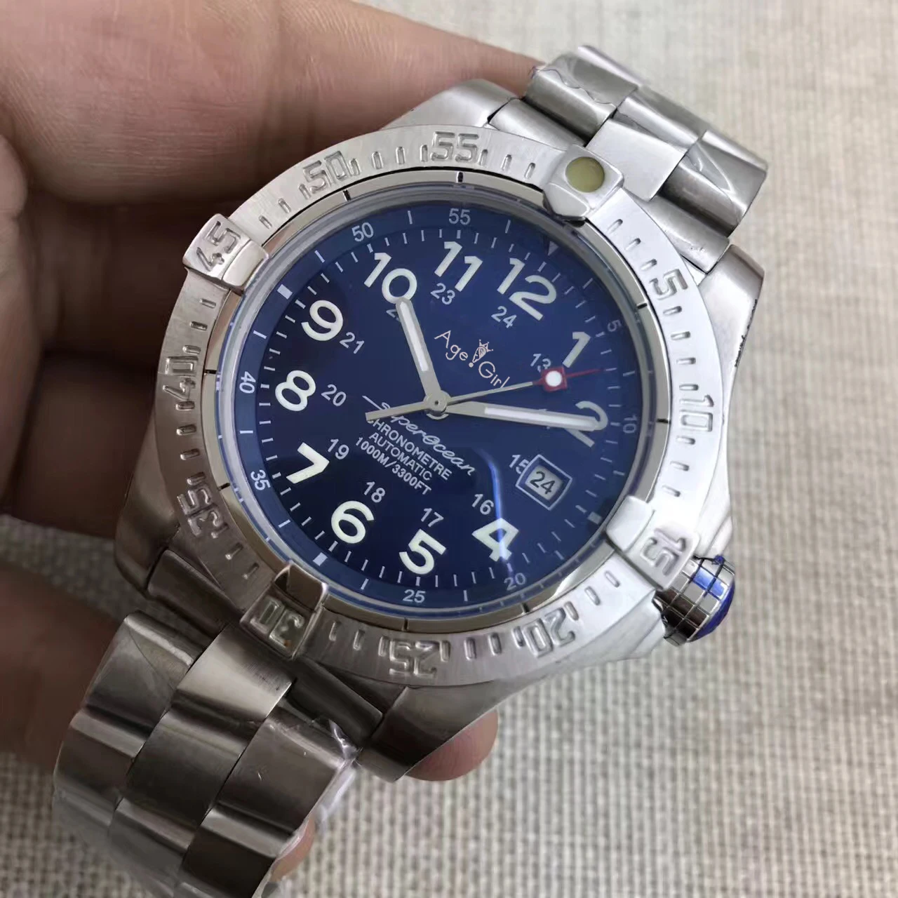 Classic New Superocean Black Blue Automatic Mechanical Men Watch Stainless Steel Bracelet Sports Watches Sapphire AAA+
Classic New Superocean Black Blue Automatic Mechanical Men Watch Stainless Steel Bracelet Sports Watches Sapphire AAA+