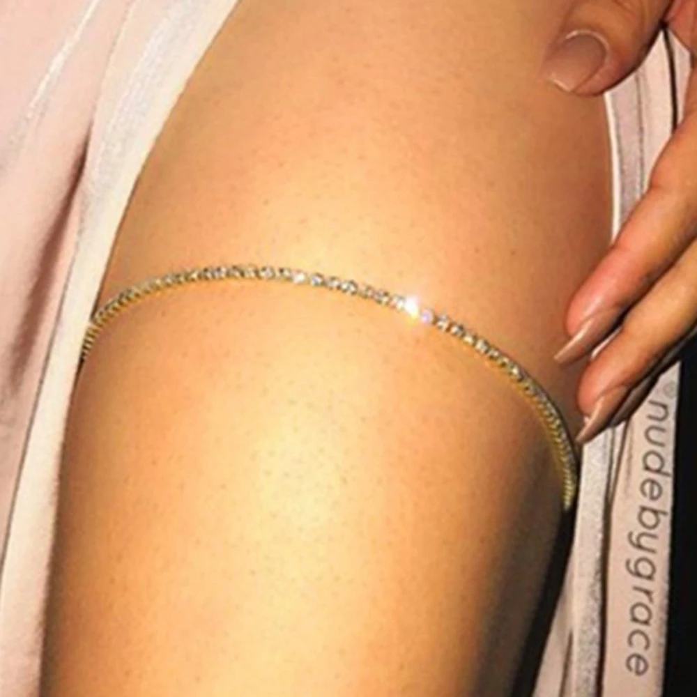 Women's Leg Body Chain Shining Crystal Thigh Three Color Chain Hot Summer Beach Sexy Bikini Body Jewelry Selling Accessories
Women's Leg Body Chain Shining Crystal Thigh Three Color Chain Hot Summer Beach Sexy Bikini Body Jewelry Selling Accessories